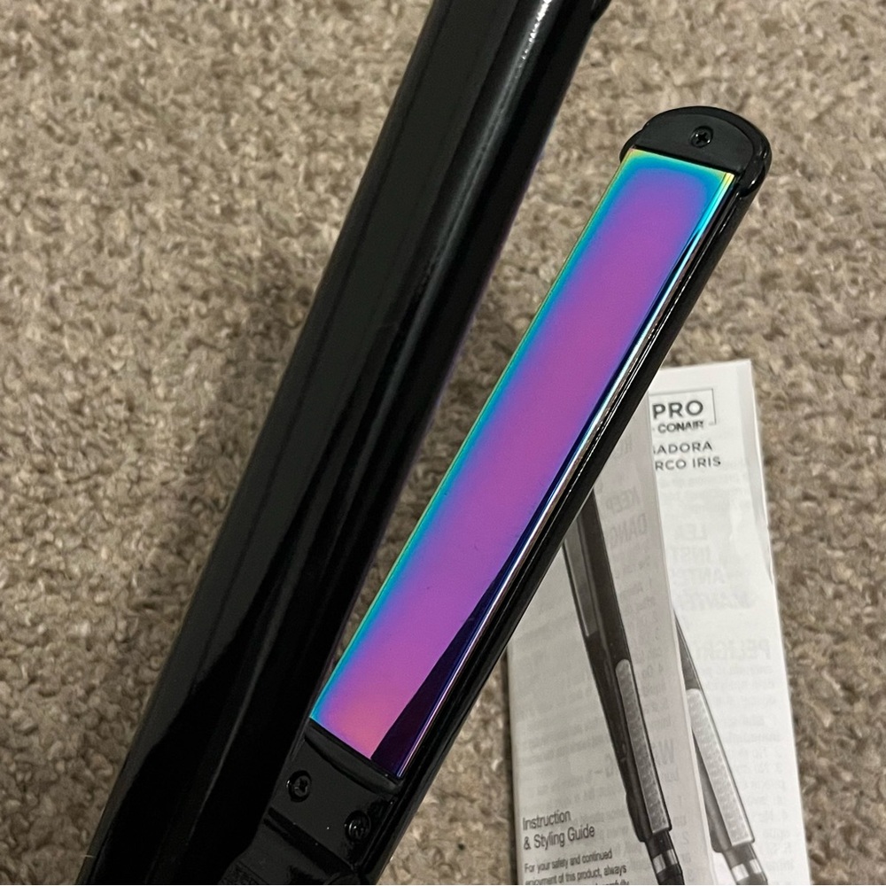 Infiniti Pro Rainbow Titanium Flat Iron - Picture 3 of 3